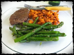 1/22/13 Lunch – Grassfed steak, asparagus and sweet potatoes. 