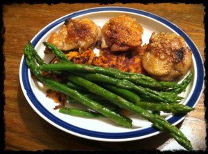 Day 30 Breakfast – Chicken Thighs, Sweet Potato Latkes, Asparagus. 